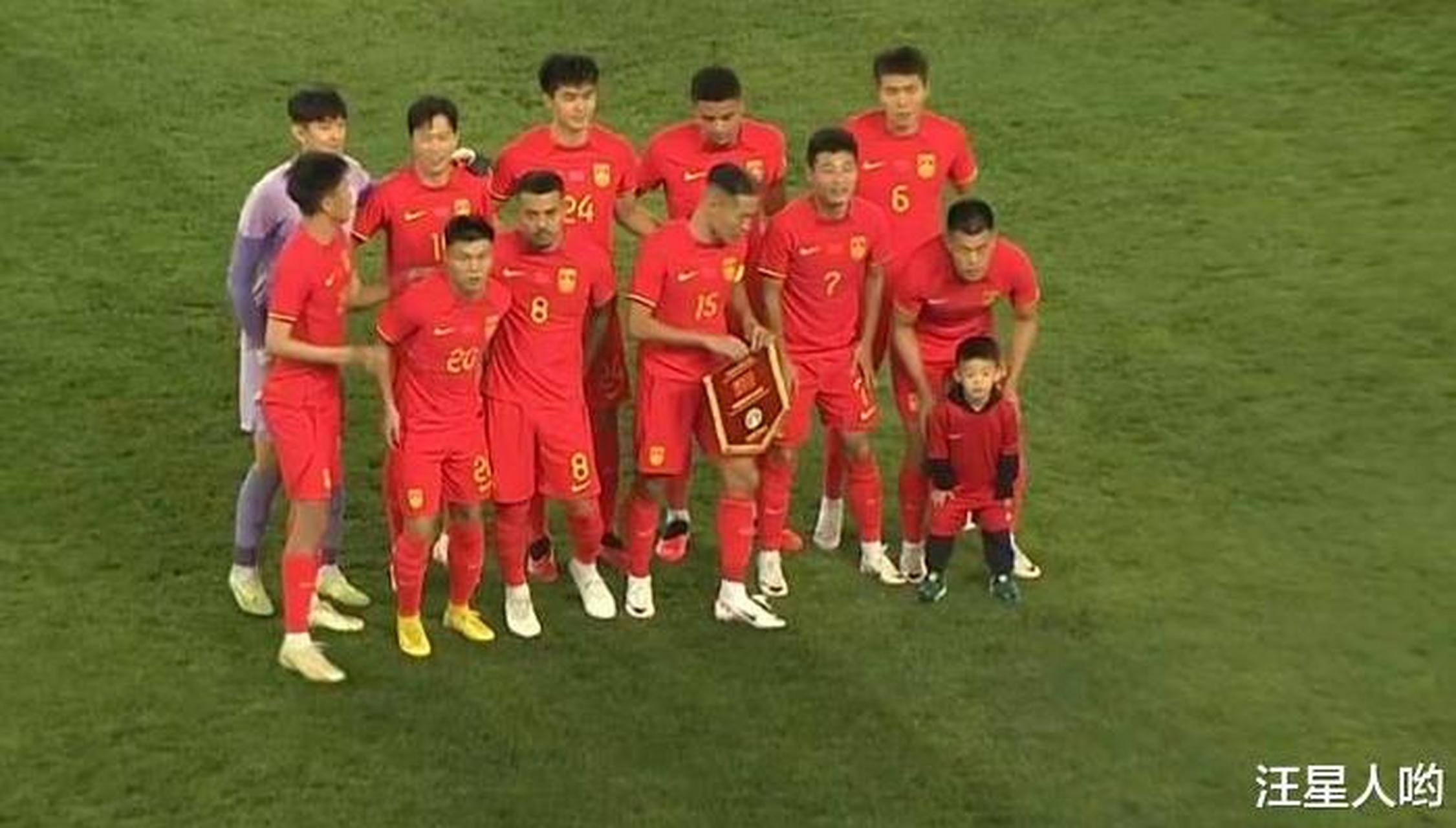 包含北京时间队迎战大连正大队，争取关键胜利的词条